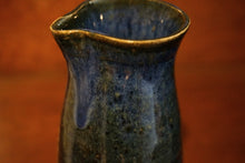 Load image into Gallery viewer, Blue Surf Sake Set
